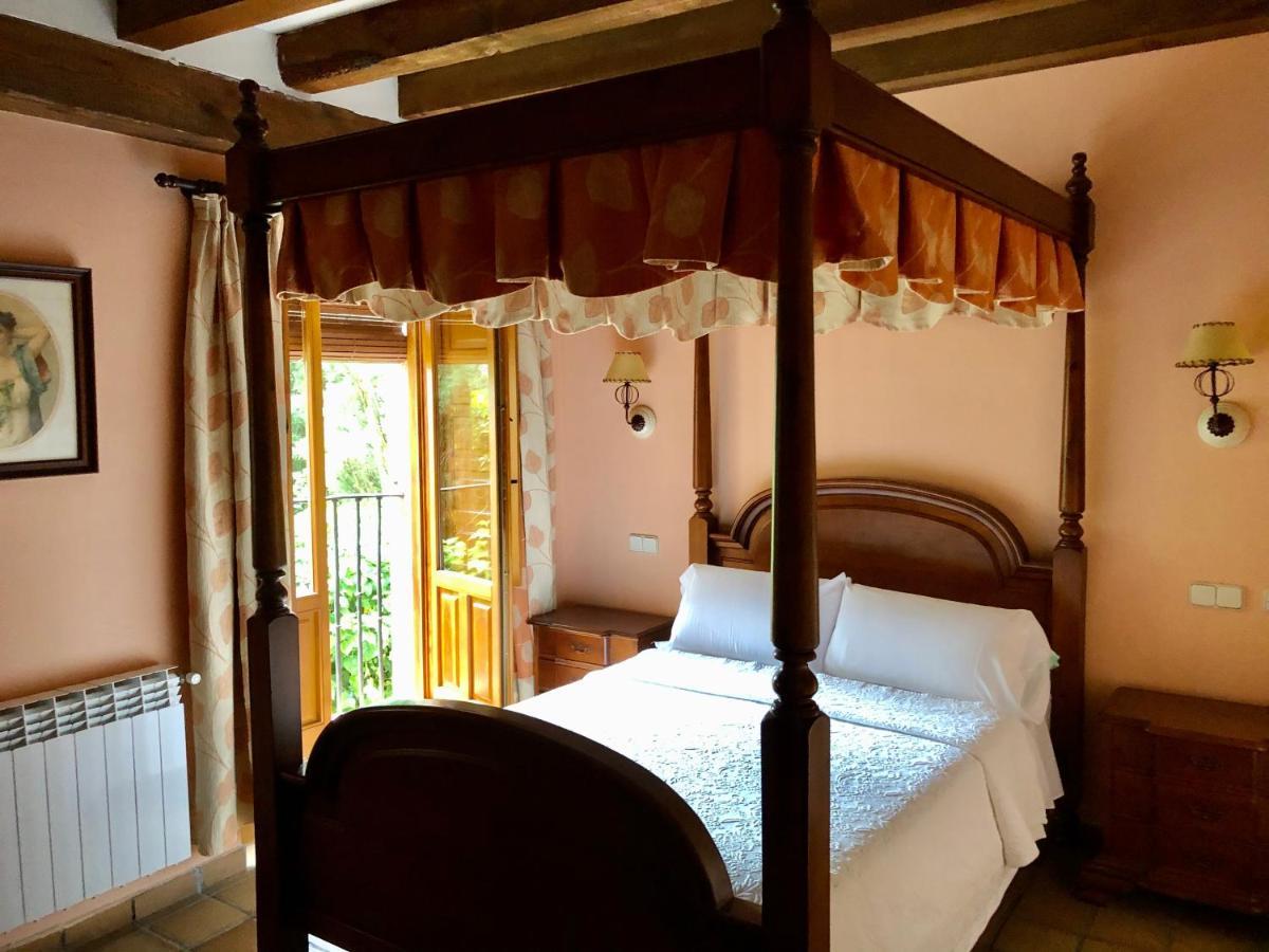 Hostal Posada La Panadera Сепульведа Экстерьер фото