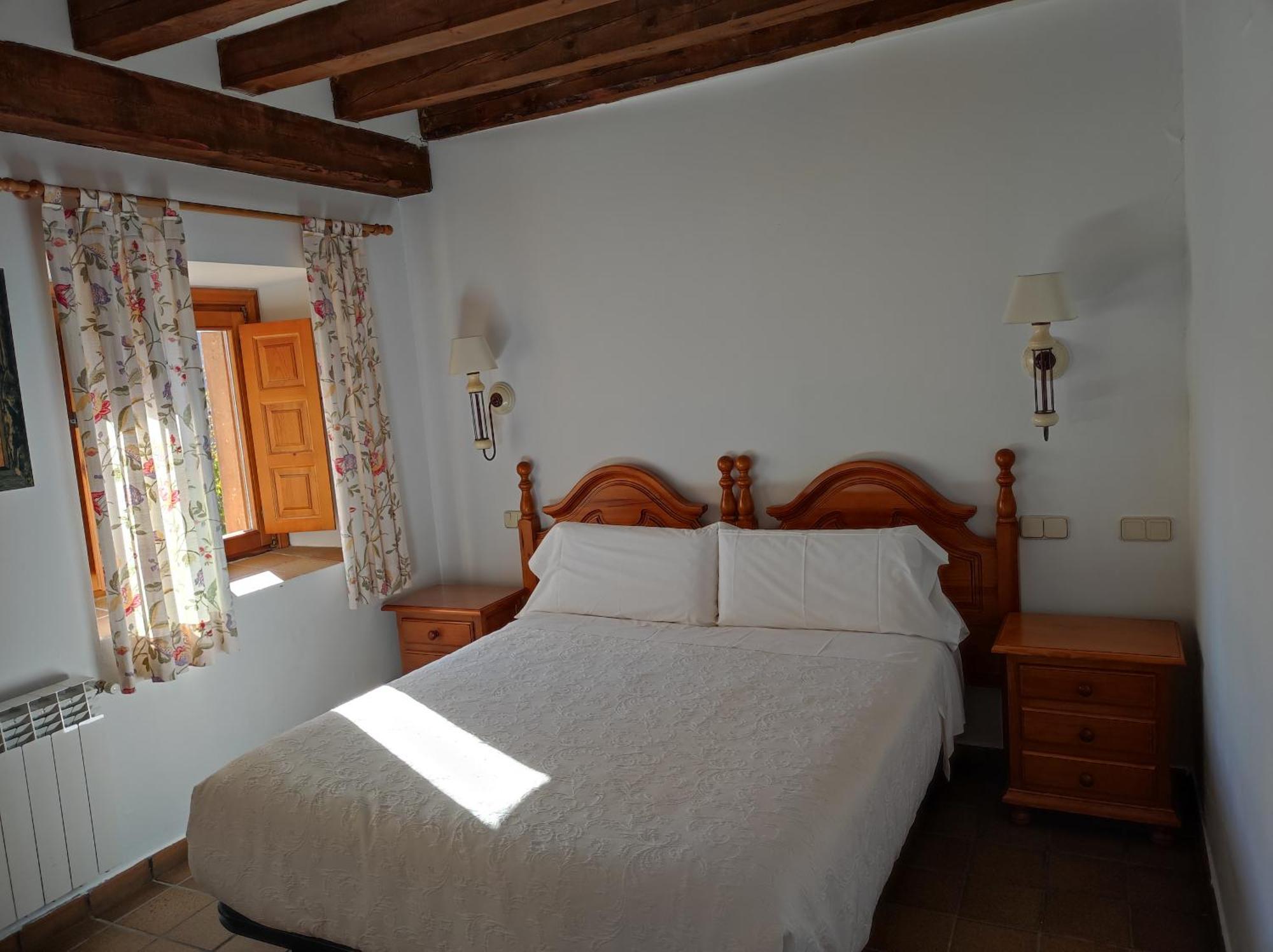 Hostal Posada La Panadera Сепульведа Экстерьер фото