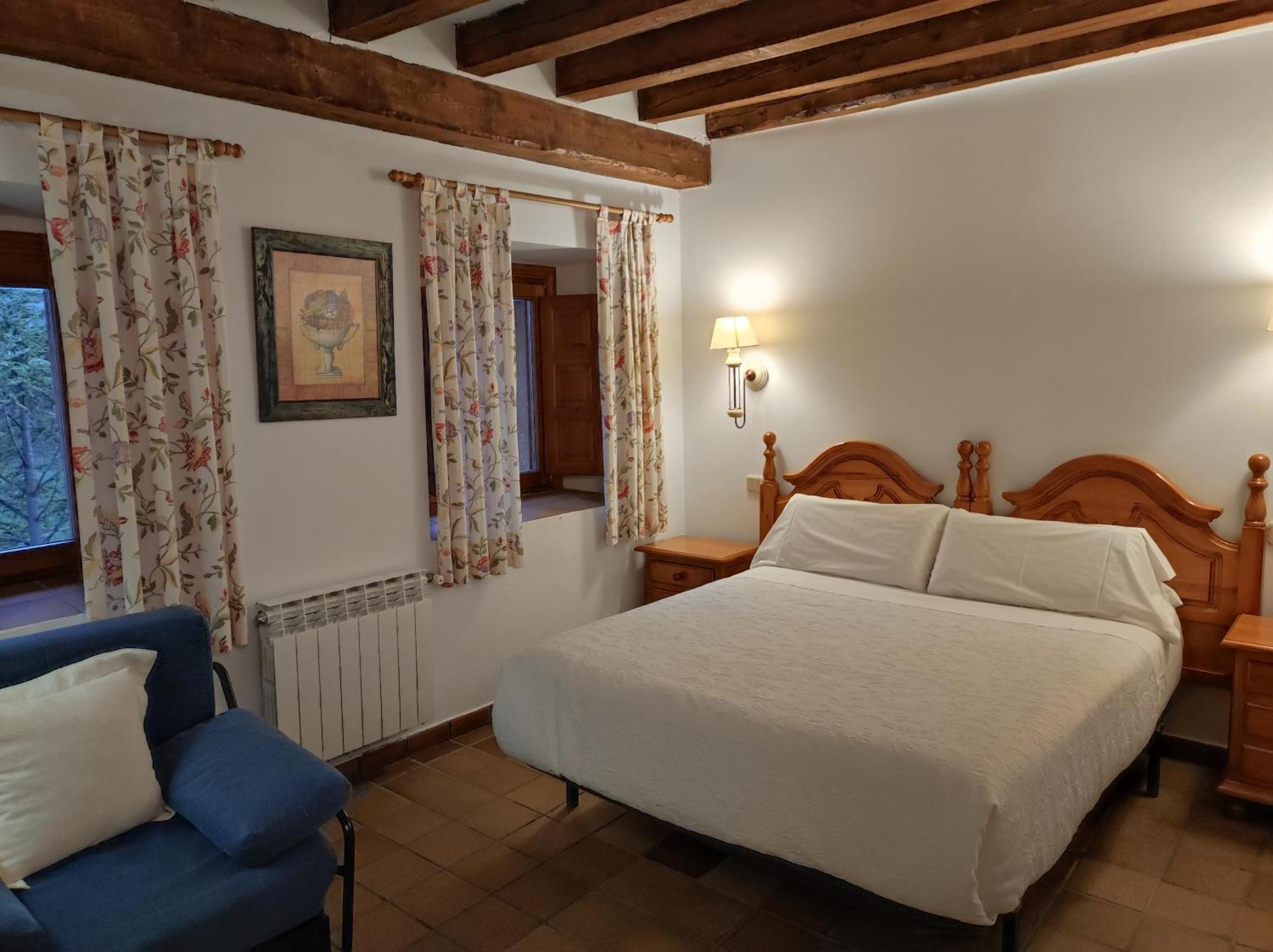Hostal Posada La Panadera Сепульведа Экстерьер фото