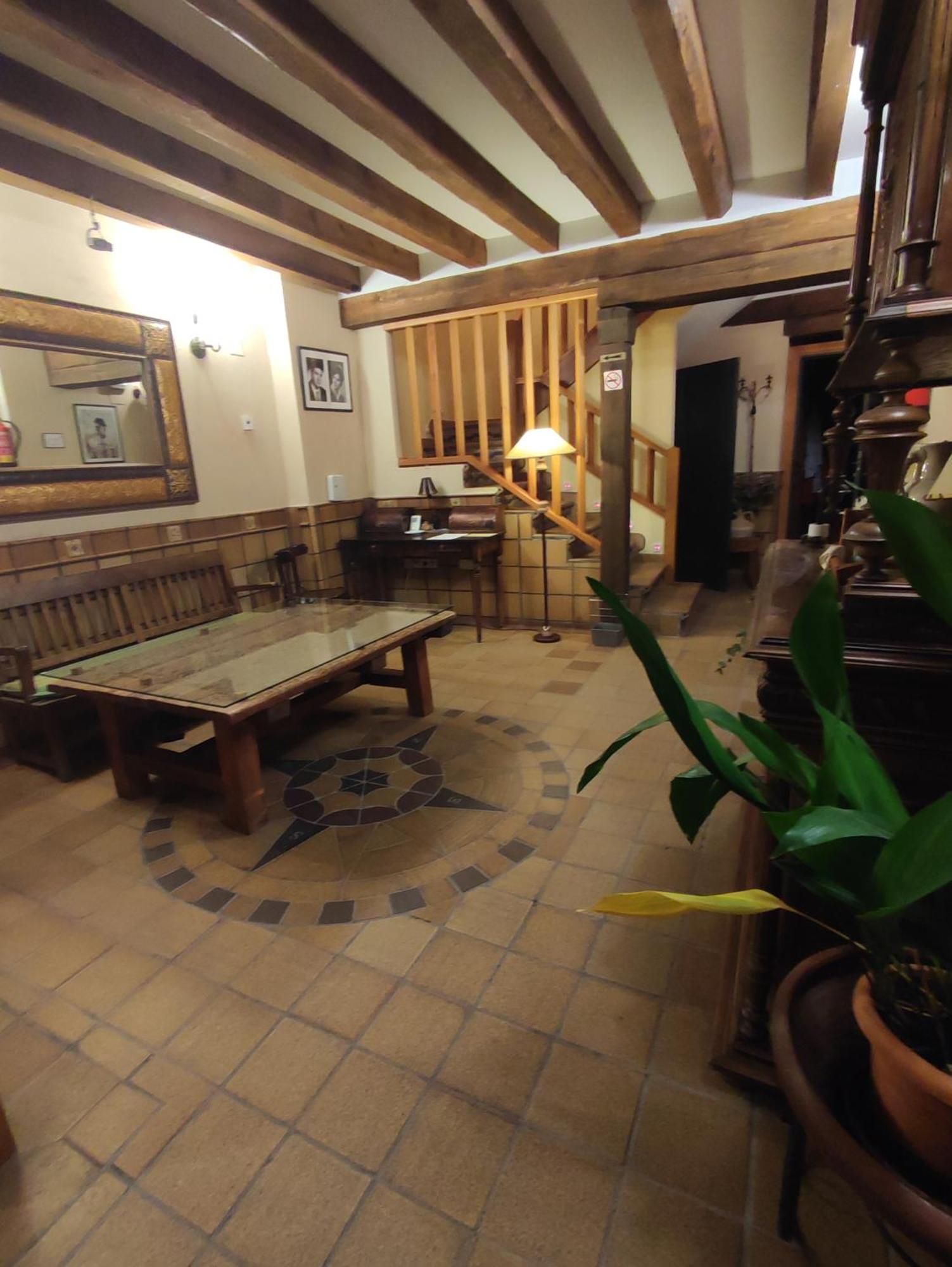 Hostal Posada La Panadera Сепульведа Экстерьер фото