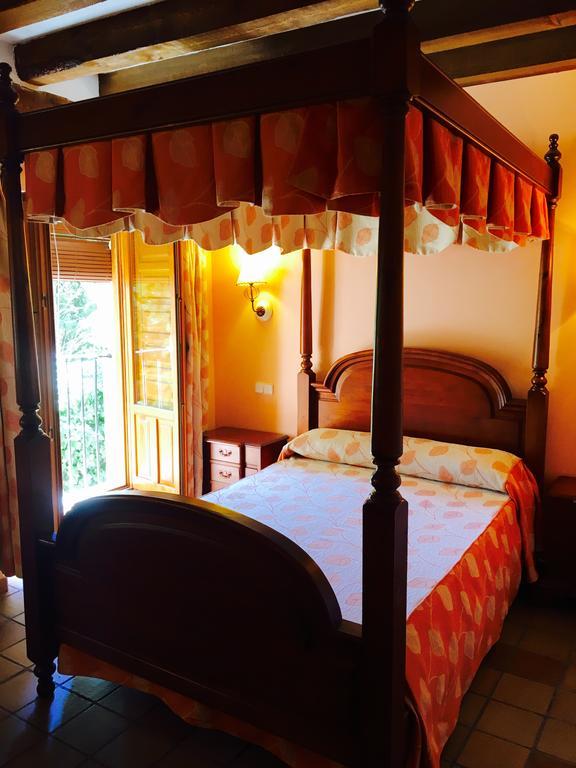 Hostal Posada La Panadera Сепульведа Экстерьер фото