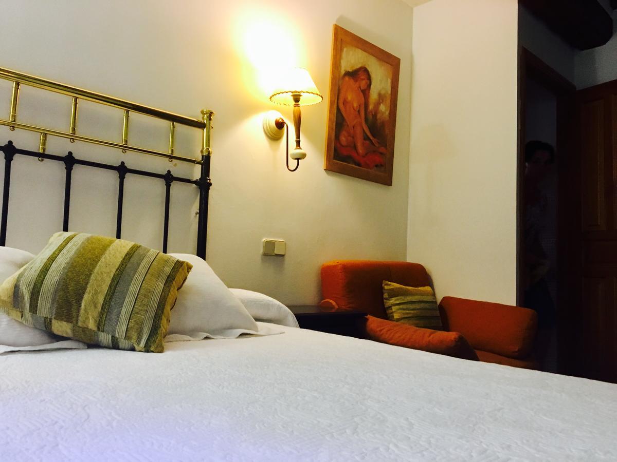 Hostal Posada La Panadera Сепульведа Экстерьер фото